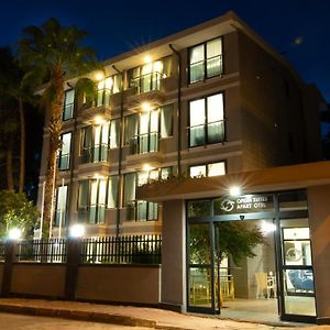 Opera Suites Apart Hotel